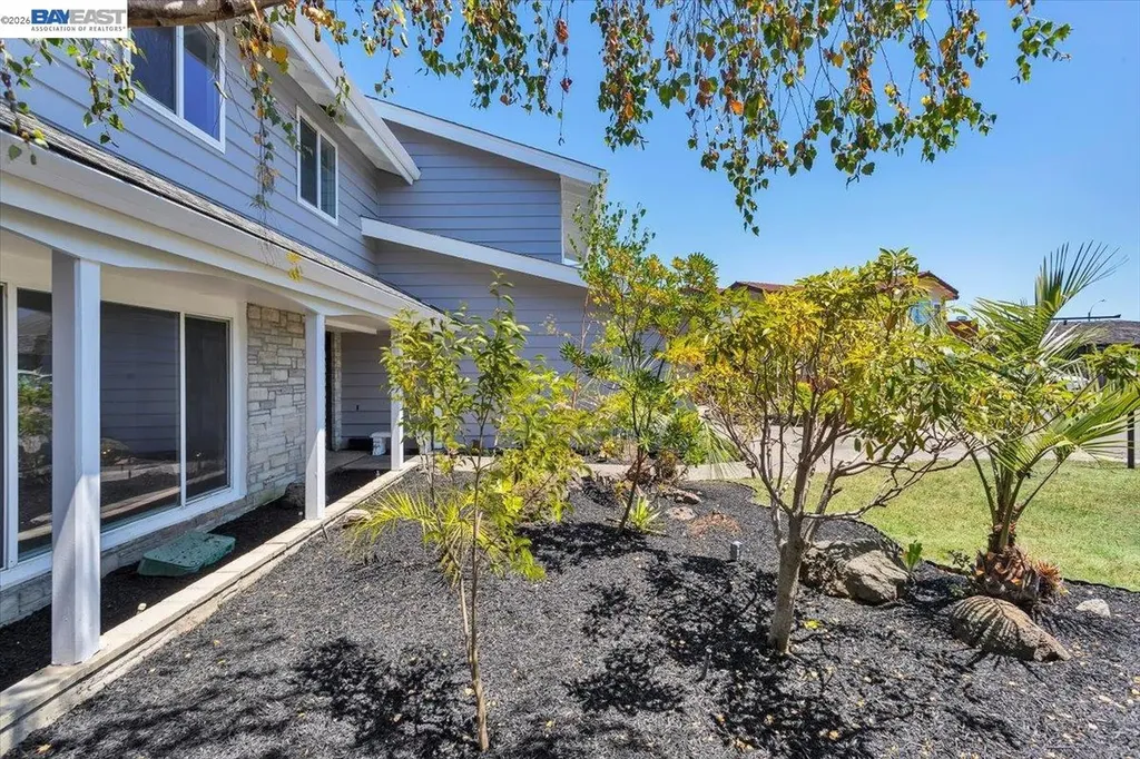 612 Fortress Isle Alameda CA 94501