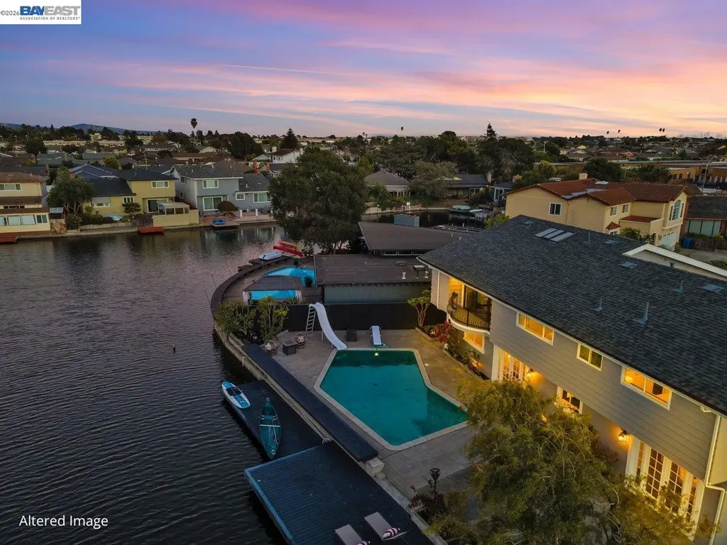 612 Fortress Isle Alameda CA 94501