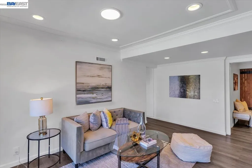 612 Fortress Isle Alameda CA 94501