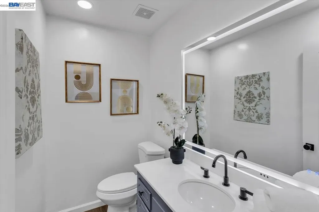 612 Fortress Isle Alameda CA 94501