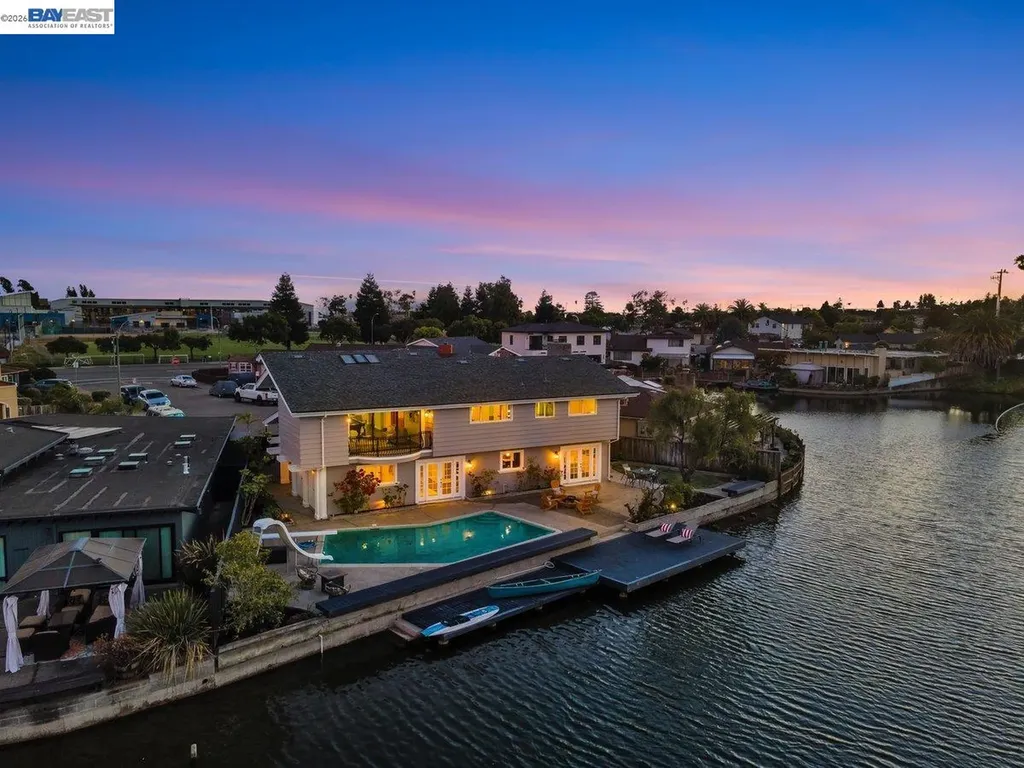 612 Fortress Isle Alameda CA 94501