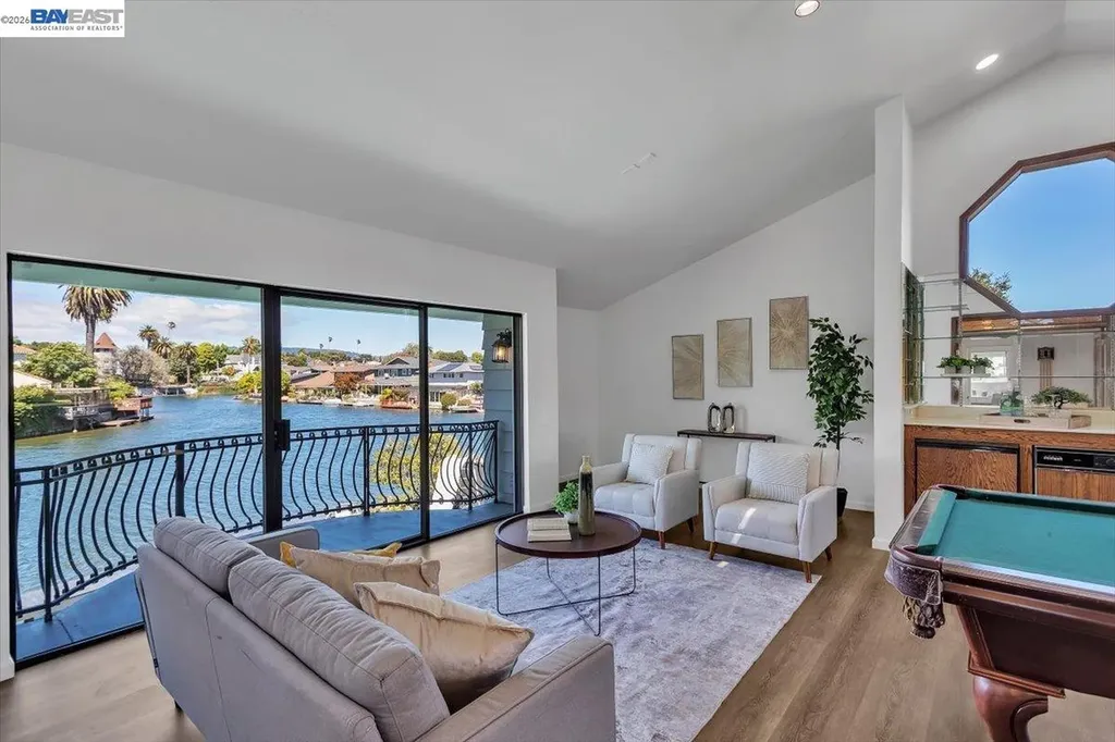 612 Fortress Isle Alameda CA 94501