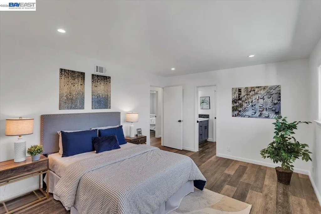 612 Fortress Isle Alameda CA 94501