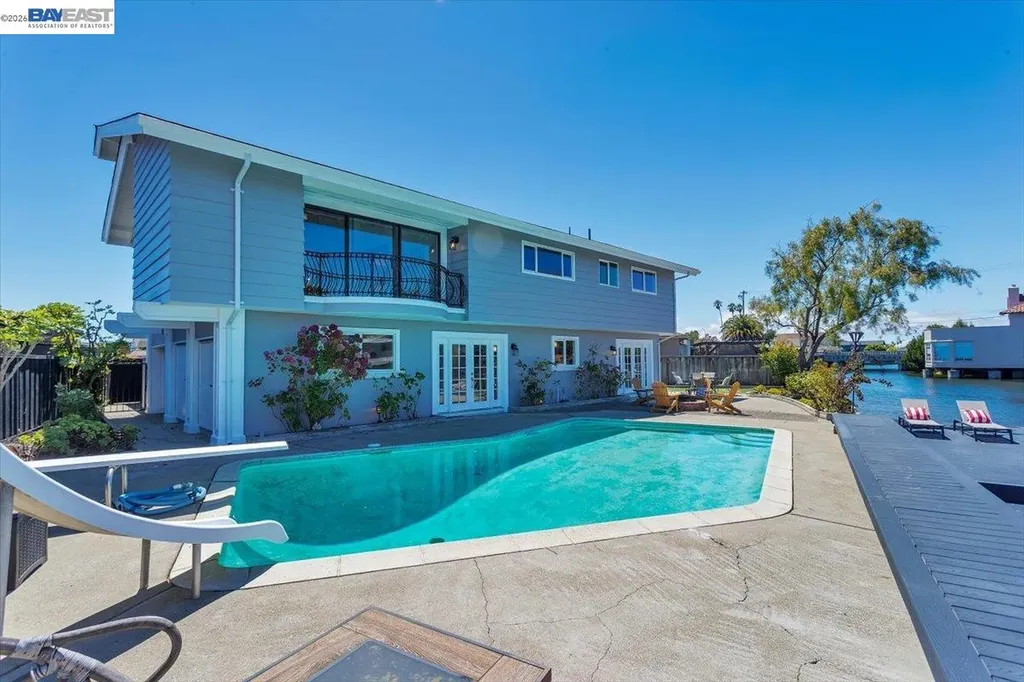 612 Fortress Isle Alameda CA 94501