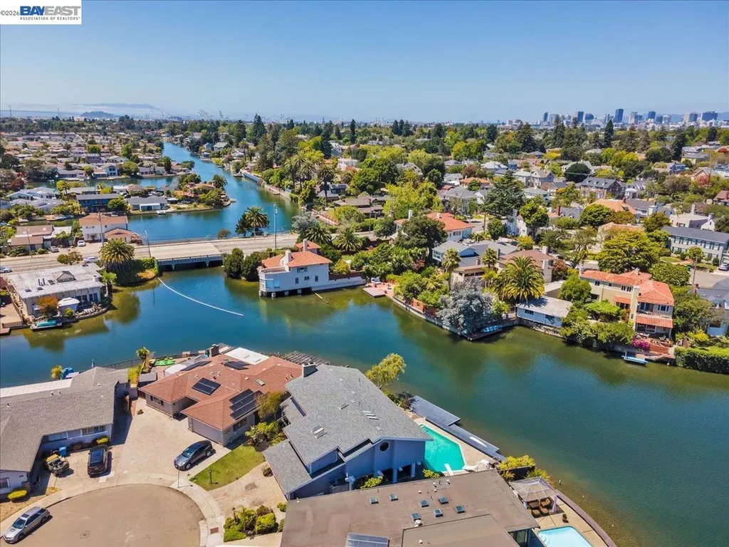 612 Fortress Isle Alameda CA 94501