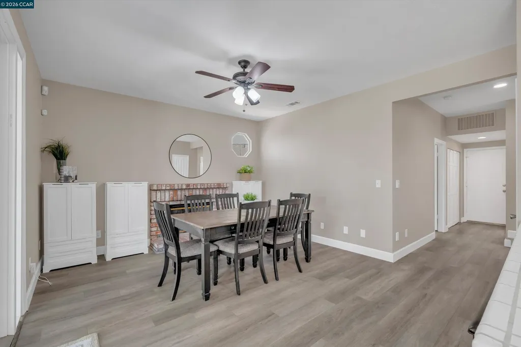 1806 Locke Court Oakley CA 94561