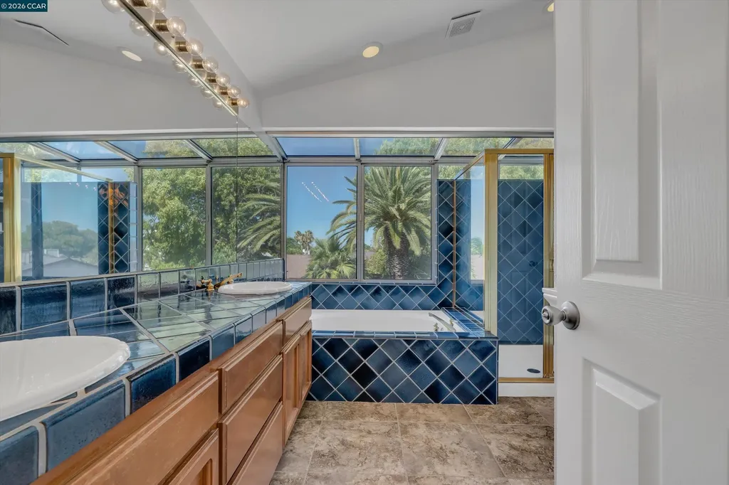 1806 Locke Court Oakley CA 94561