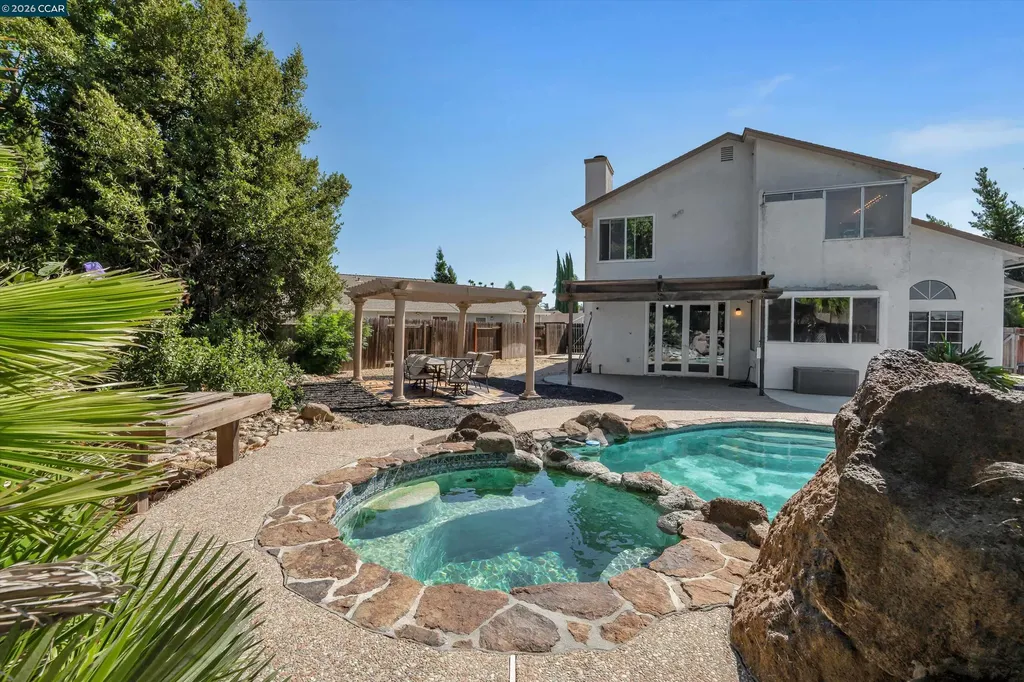 1806 Locke Court Oakley CA 94561
