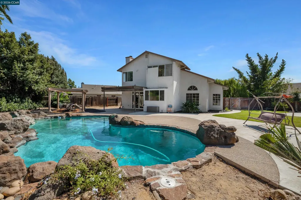 1806 Locke Court Oakley CA 94561