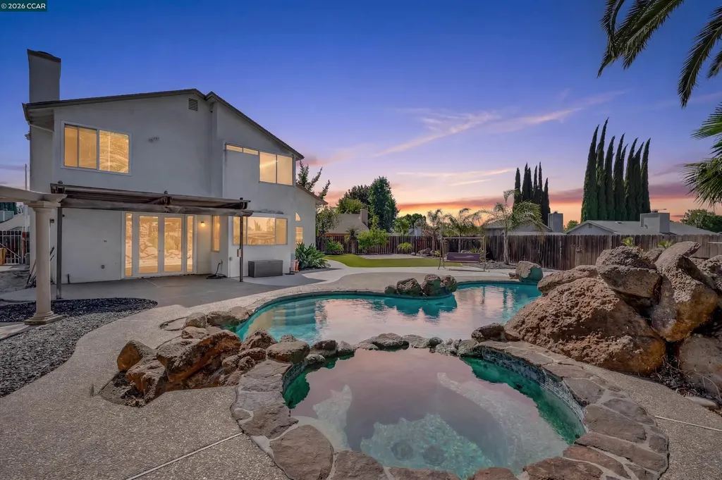 1806 Locke Court Oakley CA 94561