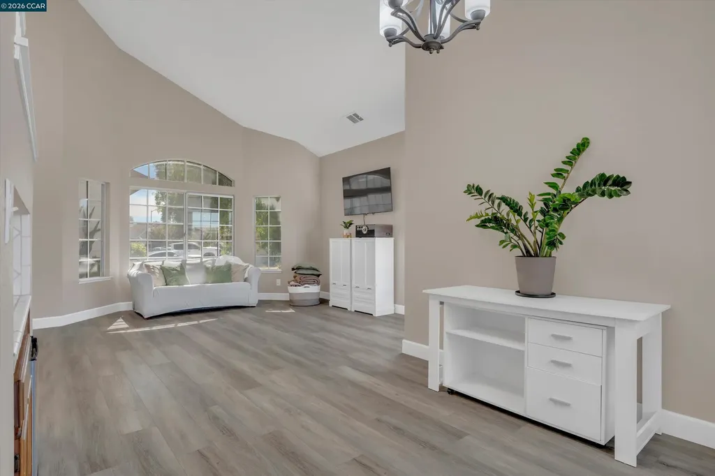 1806 Locke Court Oakley CA 94561