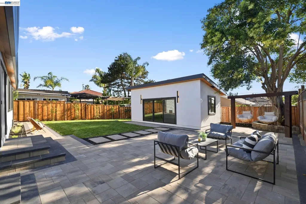 43163 Starr Street Fremont CA 94539