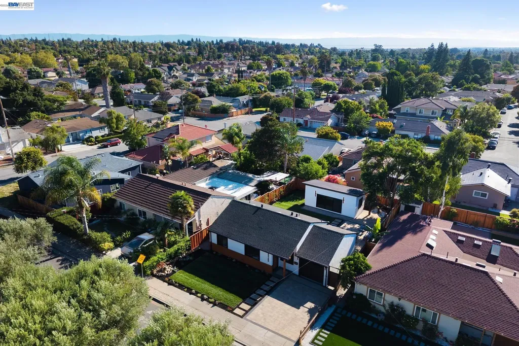 43163 Starr Street Fremont CA 94539