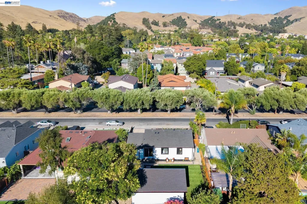 43163 Starr Street Fremont CA 94539
