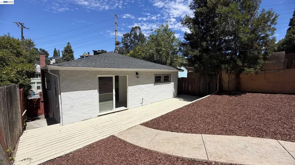 931 Hargus Avenue Vallejo CA 94591