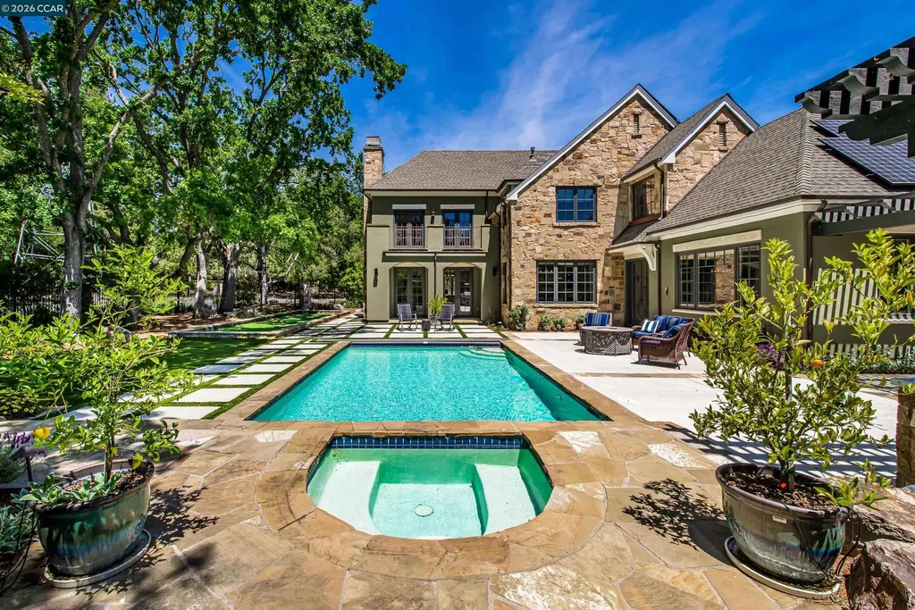 53 Hidden Oaks Drive Lafayette CA 94549