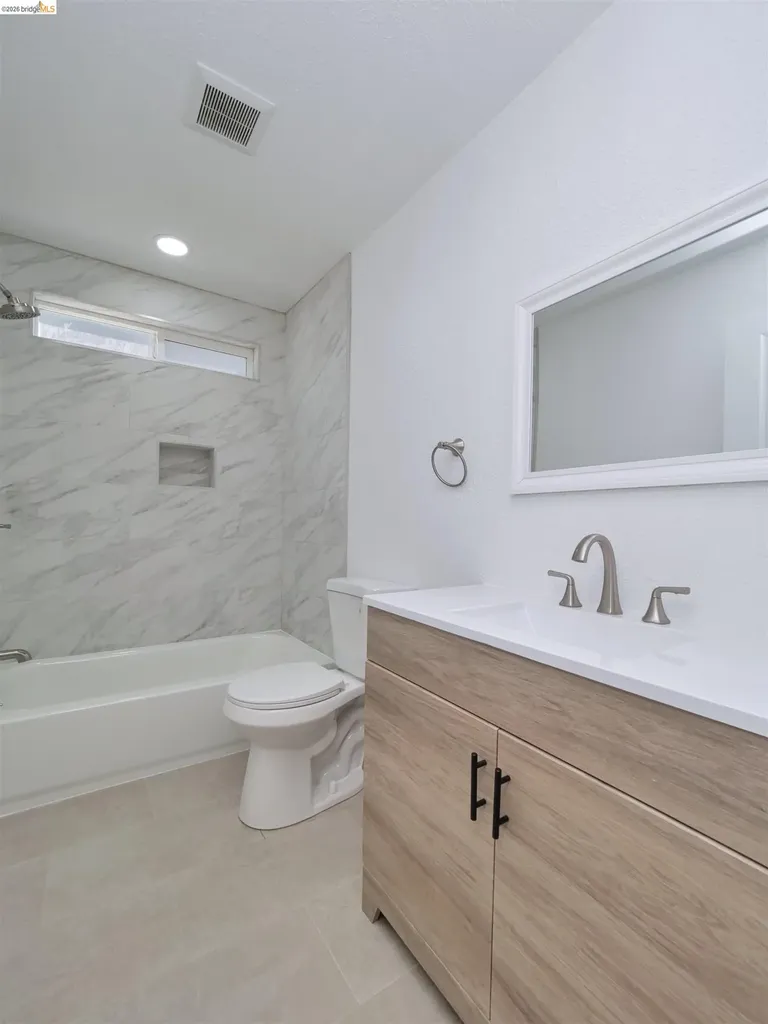 235 Toledo Court Vallejo CA 94591