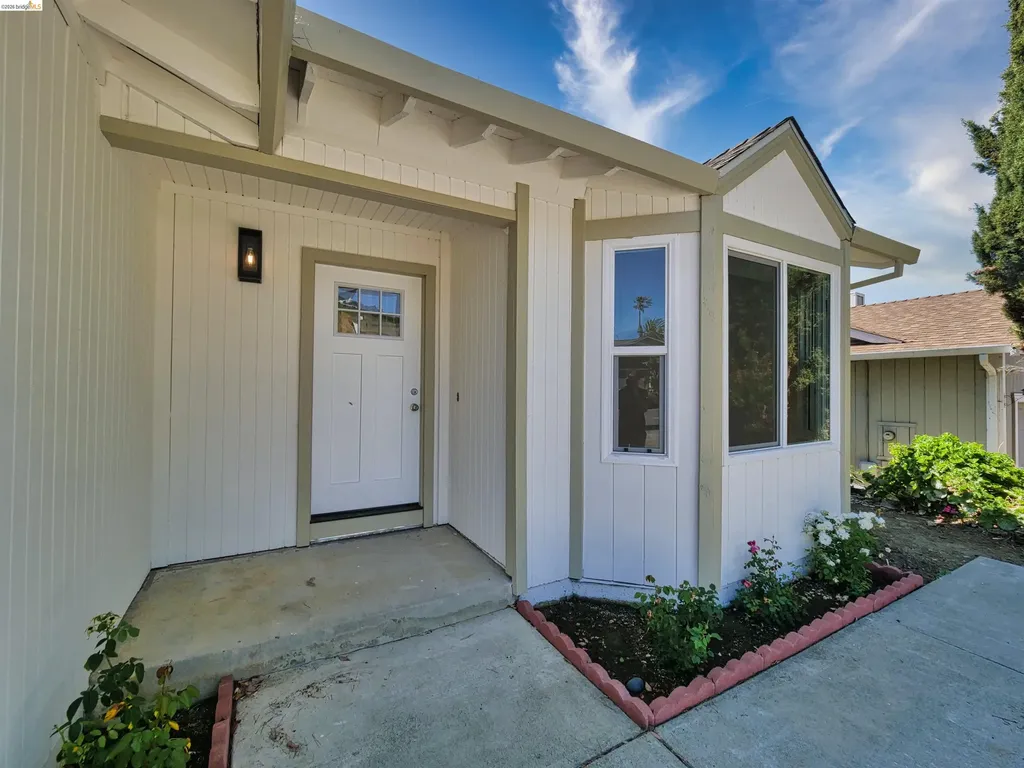 235 Toledo Court Vallejo CA 94591
