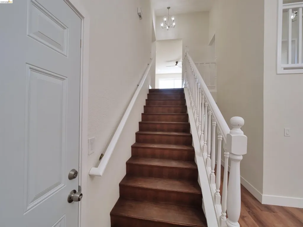 235 Toledo Court Vallejo CA 94591