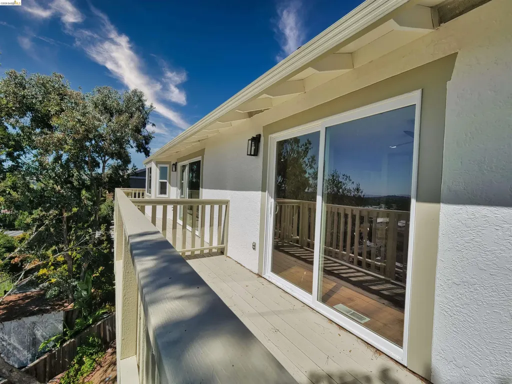 235 Toledo Court Vallejo CA 94591