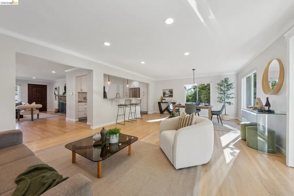 1036 Spring Court Hayward CA 94542