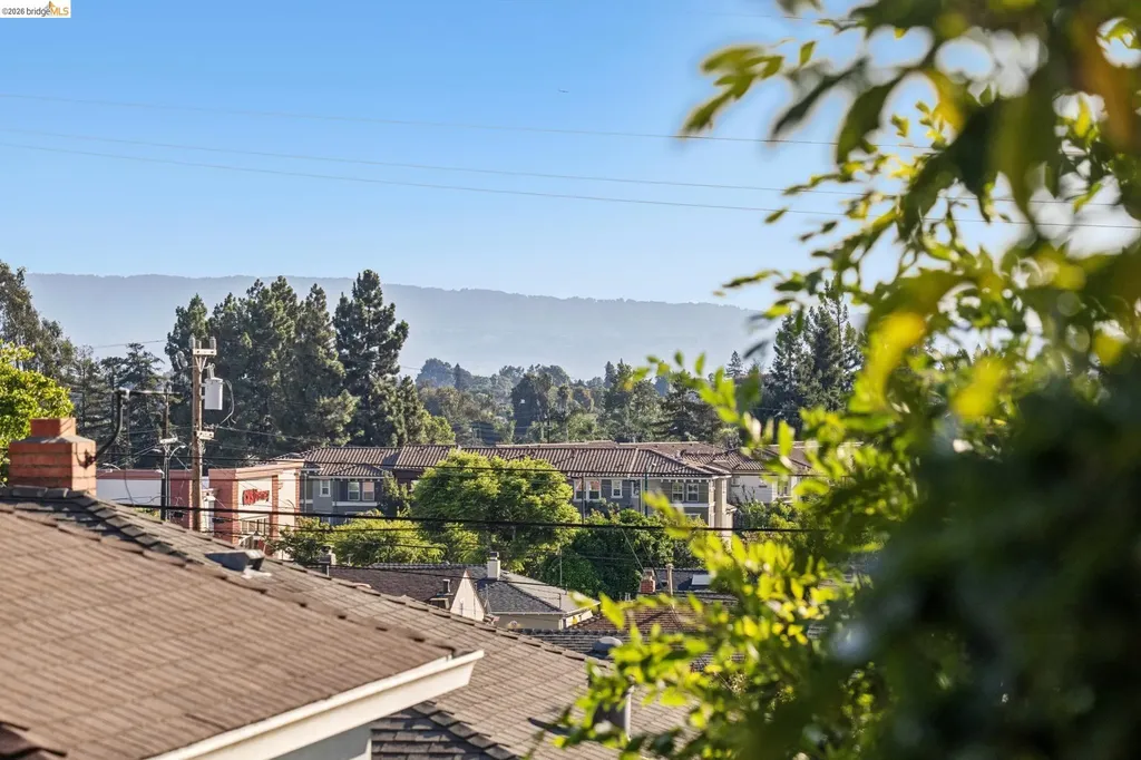 1036 Spring Court Hayward CA 94542