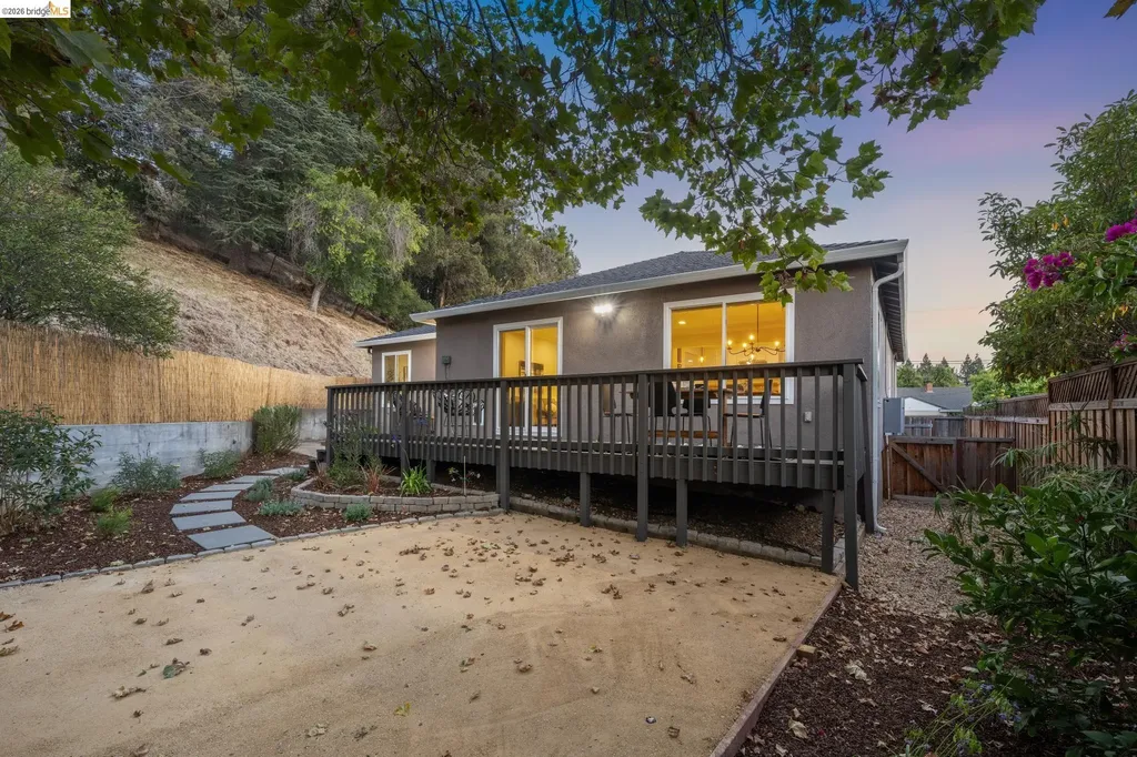 1036 Spring Court Hayward CA 94542