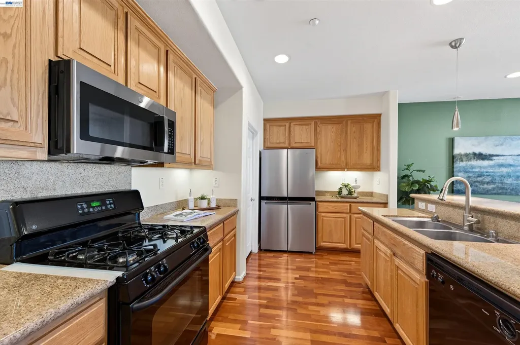 4311 Clarinbridge Circle Dublin CA 94568