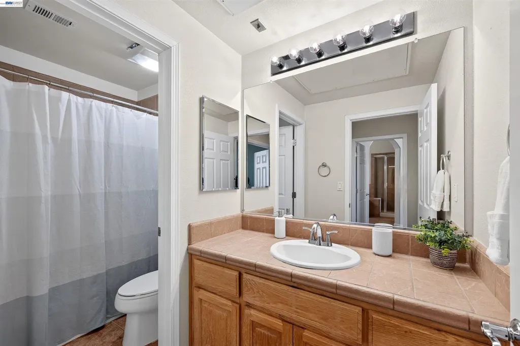 4311 Clarinbridge Circle Dublin CA 94568