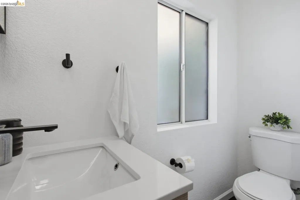 2081 Bonar Street Berkeley CA 94702