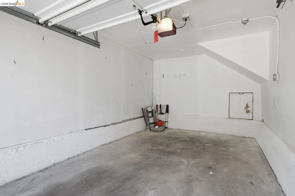 2081 Bonar Street Berkeley CA 94702