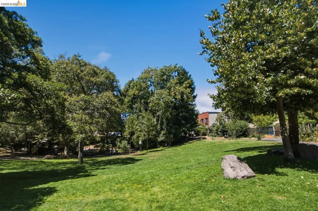 2081 Bonar Street Berkeley CA 94702