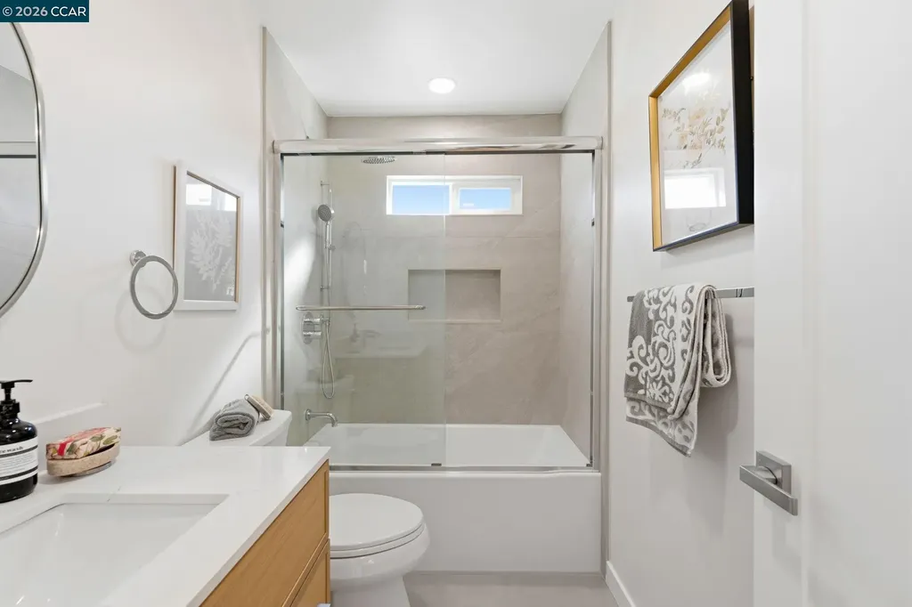 2808 Carmel Street Oakland CA 94602