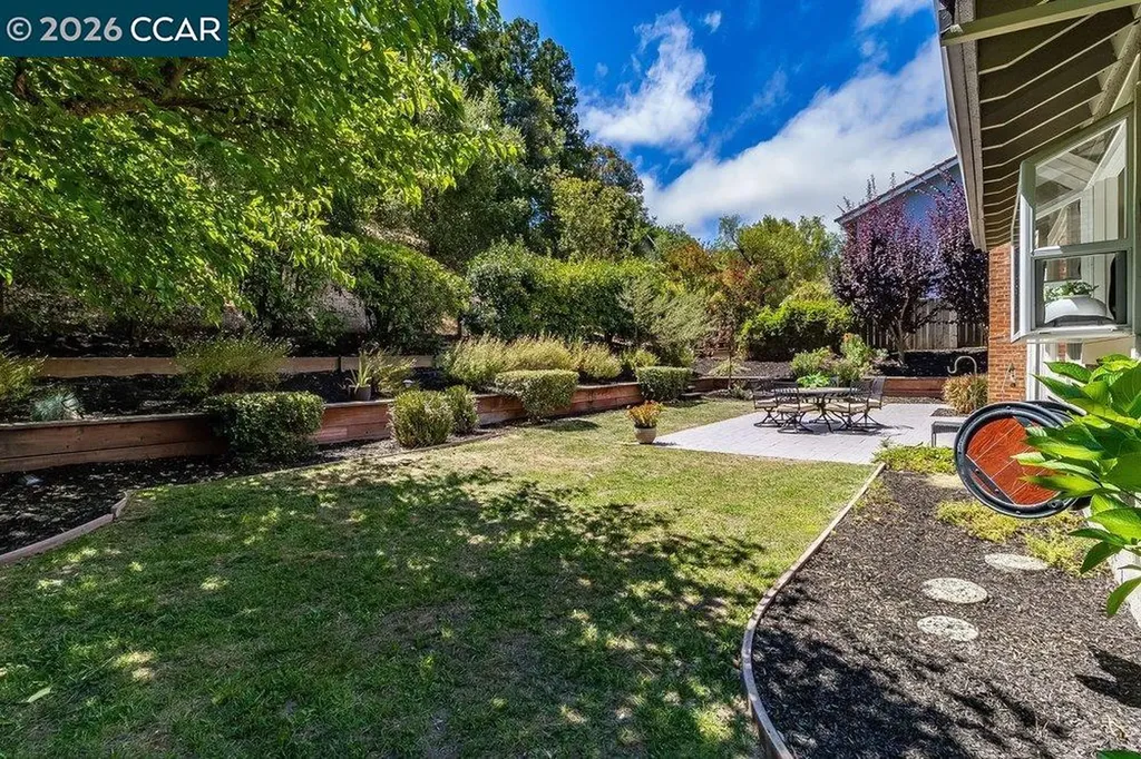 5633 Mount Hood Court Martinez CA 94553