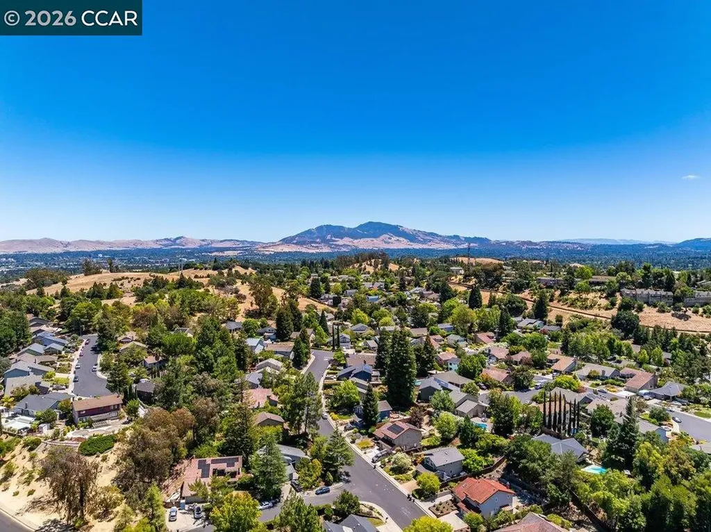 5633 Mount Hood Court Martinez CA 94553