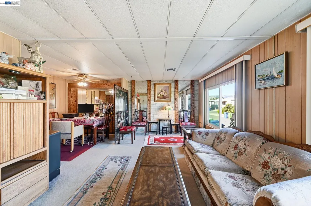 4141 Deep Creek Fremont CA 94555
