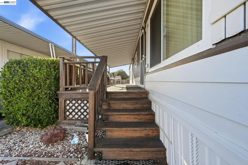 4141 Deep Creek Fremont CA 94555