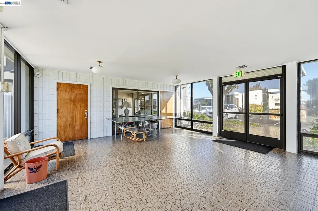 4141 Deep Creek Fremont CA 94555