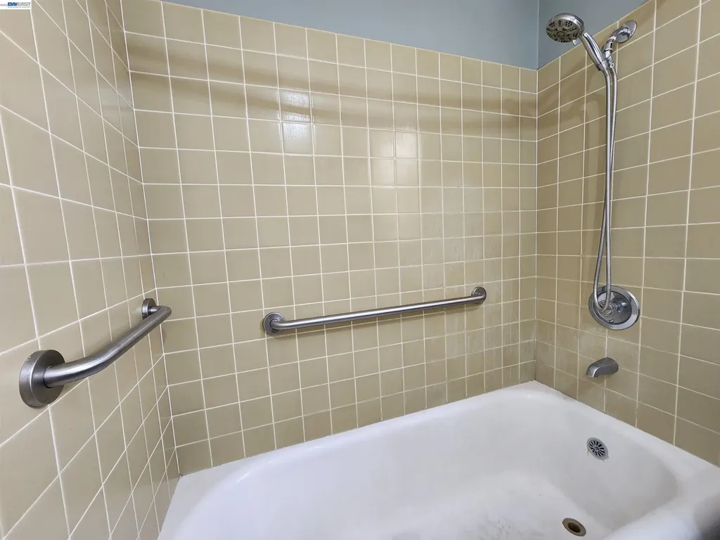 1470 25th Avenue San Francisco CA 94122