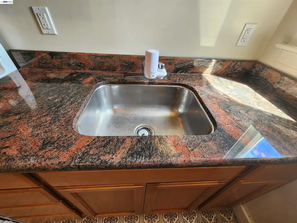 1470 25th Avenue San Francisco CA 94122