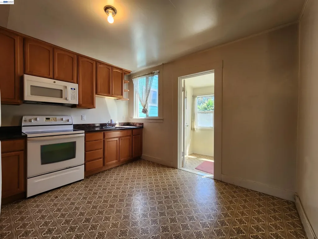 1470 25th Avenue San Francisco CA 94122