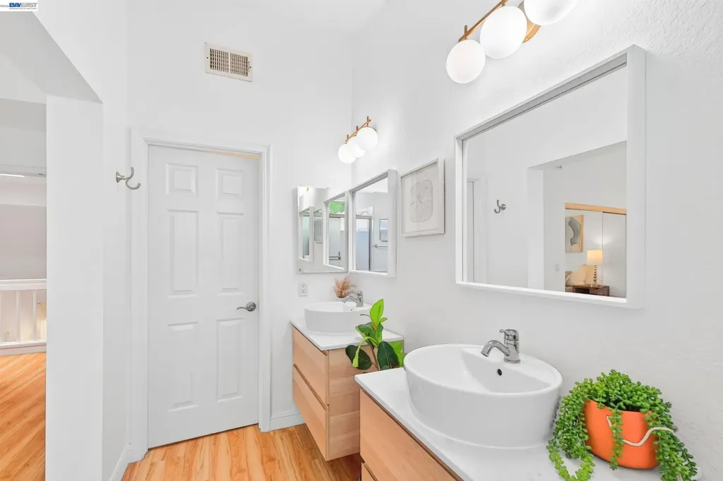 7422 Oxford Circle Dublin CA 94568