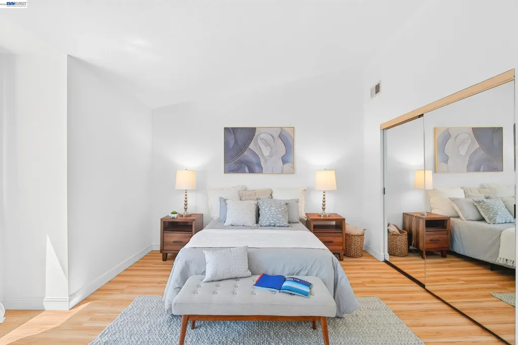 7422 Oxford Circle Dublin CA 94568
