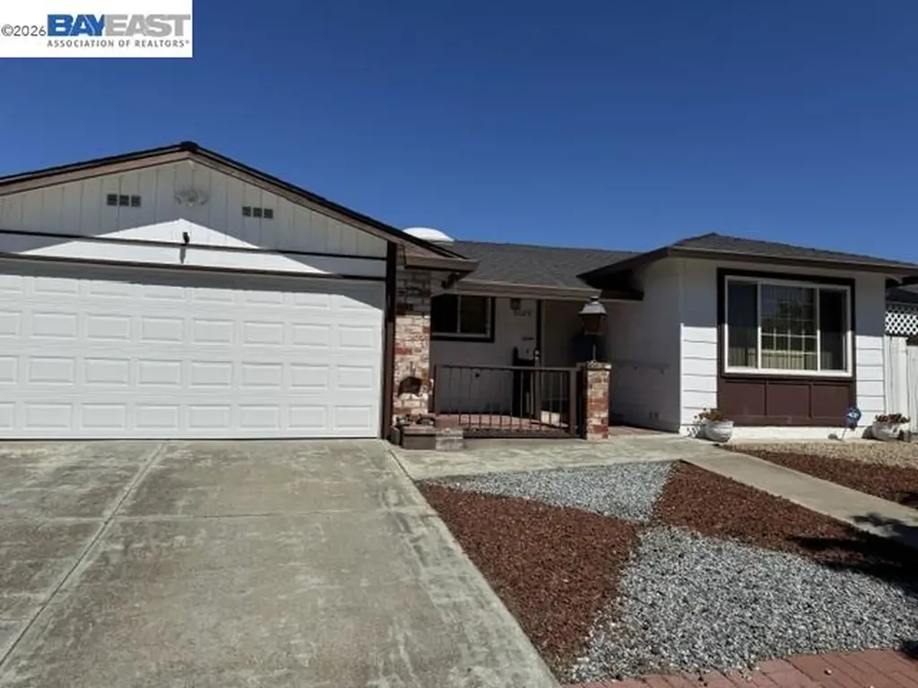 3229 Warwick Road Fremont CA 94555