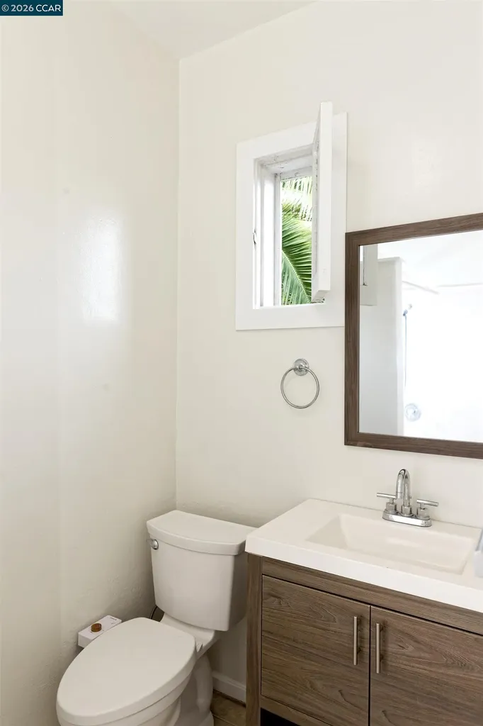 2012 15th Street Oakland CA 94606