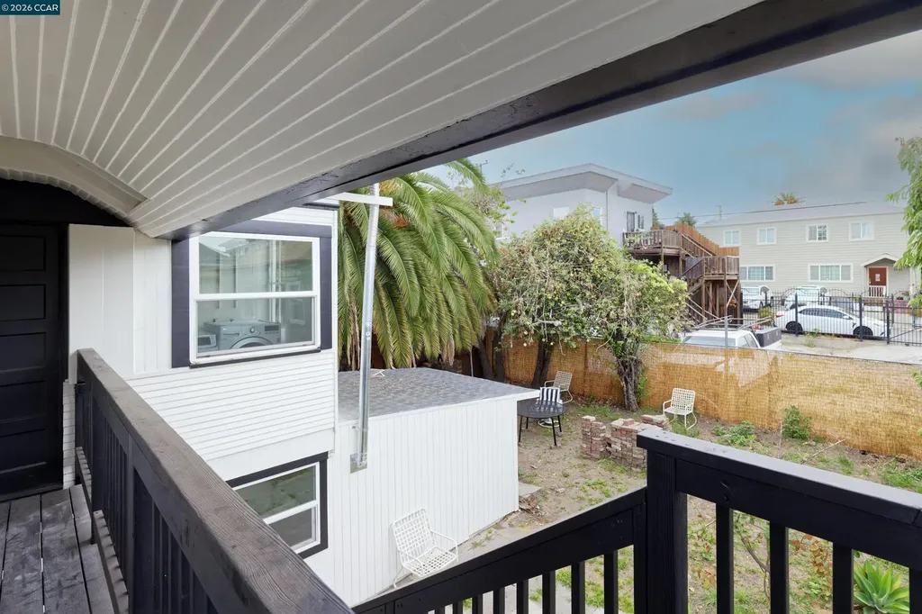 2012 15th Street Oakland CA 94606
