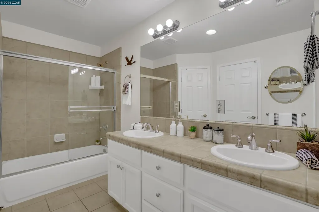 3190 Castro Street Martinez CA 94553