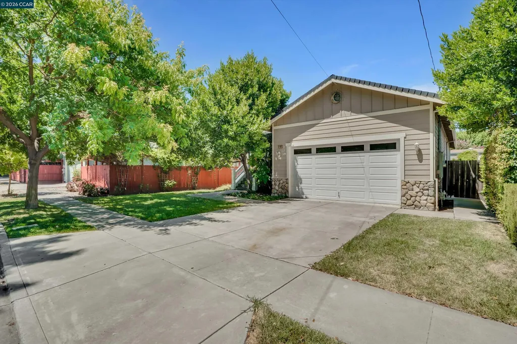 3190 Castro Street Martinez CA 94553