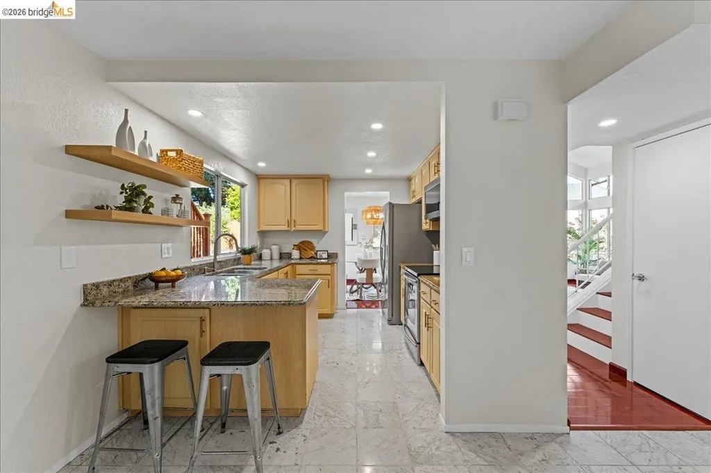 858 Coral Ridge Circle Rodeo CA 94572