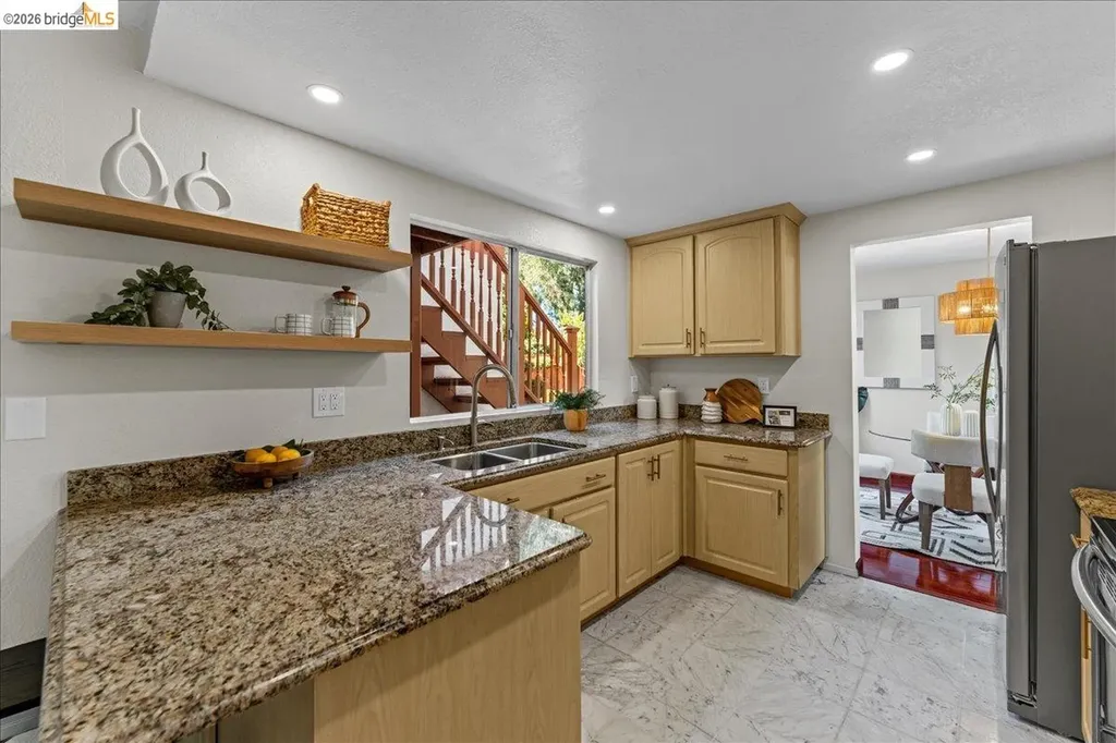 858 Coral Ridge Circle Rodeo CA 94572